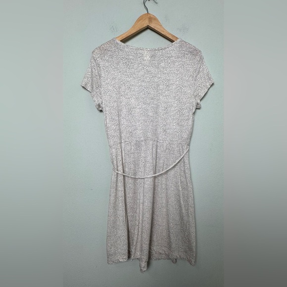 H&M Jersey‎ Wrap Dress in Ecru/Polka Dot Size Medium - Picture 6 of 12